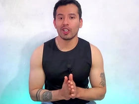 7-11大雕店员凌晨在仓库后门狂操弱气男店员·性爱实录 gay sex videos asian massage