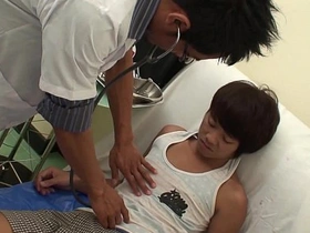 变态亚洲Oliver医生无套狂操Paul gay sex videos asian outdoor