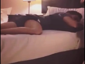 派对喝了几杯后 我直男好友想着他女友干了我 asian gay sex videos download