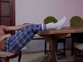 玻璃杯接尿一饮而尽，恋足癖调教，嫩菊快活 xxx.es asian gay sex videos