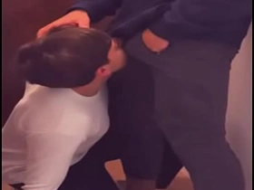 送披萨的小哥毫不留情地干我 gay sex videos asian viral