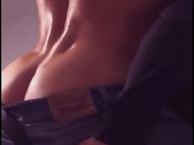 看我上司在酒吧喝几杯后回家前怎么操我——他老婆还在家 sex videos asian gay boys