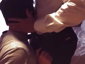 直男上司背着他老婆偷干我 asian gay fucking sex videos