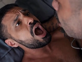 巴西邻居把我操得整栋楼都听得见 gay sex videos asian delivery boy