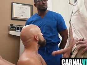 深喉更深第1集 深入观察 Adam Snow, Legrand Wolf, Noah White, Sean Xavier old asian gay sex videos