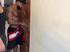 老家伙尝了黑鬼大屌后还要更多 asian china gay sex videos twitter