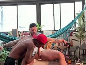 大屌老外猛干黑鬼巨根 gay sex videos asian village