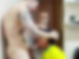 歹徒闯入英雄家却被狠狠教训 红标完整版 asian gay sex videos popular