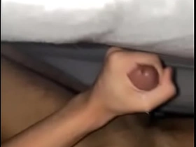 亚裔小骚货揉搓发情的鸡巴 new viral asian gay sex videos