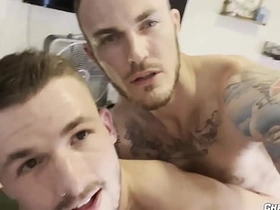 ChristianWilde: 大鸡巴Christian Wilde专业地舔Lane Colten的屁眼 asian gay sex fun videos