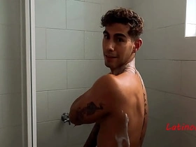 从流浪汉到床伴：史上最火热的租房协议！ gay sex videos on asian gay site