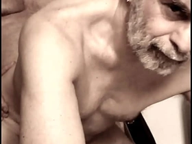 墨西哥卡车司机无套干我并在屁眼里射精 - 免费版 asian hot gay sex porn videos