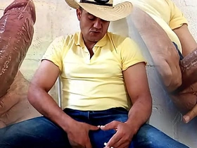 YURI GACHO - AGROBOY SUPER DOTADO ESGUICHANDO PORRA DA PICA GROSSA - URSO BRASILEIRO GOZANDO Participants asian gay only fans sex videos