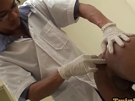 尿尿亚洲嫩鸡肛检后被医生无套内射 asian men gay sex videos site