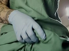 火辣护士Jakipz撩拨你 用他鼓胀的大屌挑逗你 独家预告 asian gay blowjob sex videos