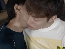 亚洲嫩基骑鸡巴射精 asian punjabi gay sex videos