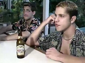 嫩弟 Ethan 和 Matthew 互嗦鸡巴后肛交 free gay sex asian videos