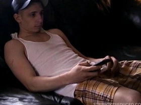 直男科瑞享受深喉服务 xx videos gay sex asian