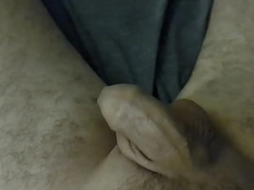 睡不着还不如自摸 asian gay viral mms sex videos