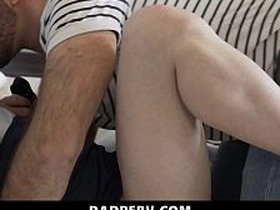 Teddy承认他爱闻Tanner的内裤 - 老爸变态 male gay sex videos asian