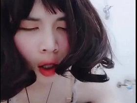 亚洲人妖女仆穿制服用大假阳具自慰 xprime asian gay sex videos