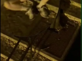 业余少年街头打飞机被偷拍 遭胁迫口交但成功逃脱 asian big penis gay sex videos