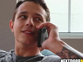 和维修工的男同激情 asian toilet gay sex videos