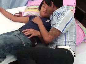 亚裔高尔夫与Poi撒尿无套 asian gay crossdresser sex videos