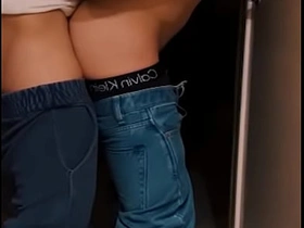 他趁我不备在厕所偷偷操我 asian gay sex videos 3gb