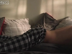 晨间日常。老爹闷骚哼唧渐成浪叫 胯部淫荡摩擦枕头 gay asian sex videos boyfriendtv.com