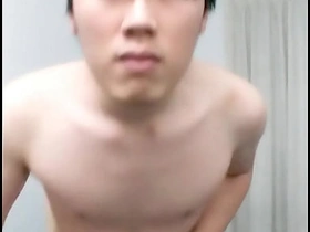 可爱的亚洲小鲜肉打飞机 asian gay sex videos 2020