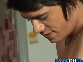 素人亚洲屁股性交 asian little gay boys sex videos