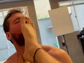 去朋友家串门 结果搞成这样 / 完整版XVIDEOSRED或SHEER / 订阅频道 asian gay guy sex videos