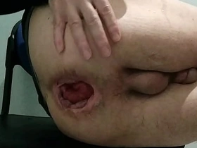 拍完300部肛交片後曬臀 還被巨物狠狠插入 asian new hd gay sex videos